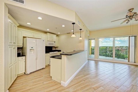 Condo in Palmetto, Florida, 2 bedrooms № 2149961 - photo 13