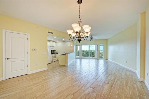 Condo in Palmetto, Florida, 2 bedrooms № 2149961 - photo 12