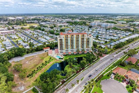 Condo in Palmetto, Florida, 2 bedrooms № 2149961 - photo 6