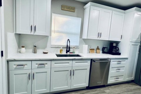 Casa en alquiler en Seminole, Florida, 3 dormitorios, 148.27 m2 № 1853217 - foto 13