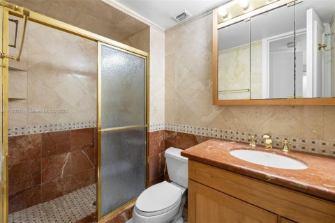 Copropriété à louer à Miami Beach, Floride: 2 chambres, 154.22 m2 № 1730984 - photo 20