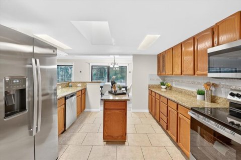 Casa en venta en Homosassa, Florida, 3 dormitorios, 192.21 m2 № 1840489 - foto 14
