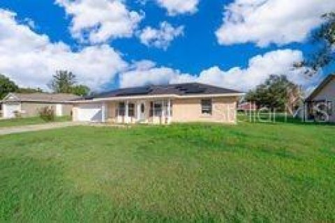 House in Ocala, Florida 3 bedrooms, 141.86 sq.m. № 2217117 - photo 23
