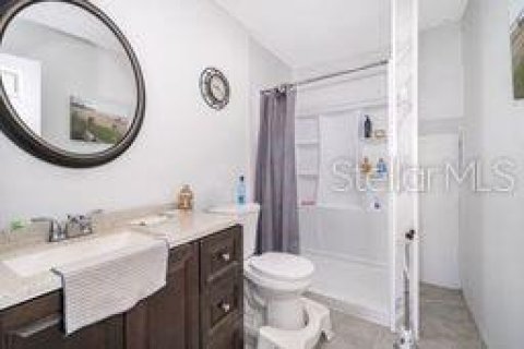 House in Ocala, Florida 3 bedrooms, 141.86 sq.m. № 2217117 - photo 13
