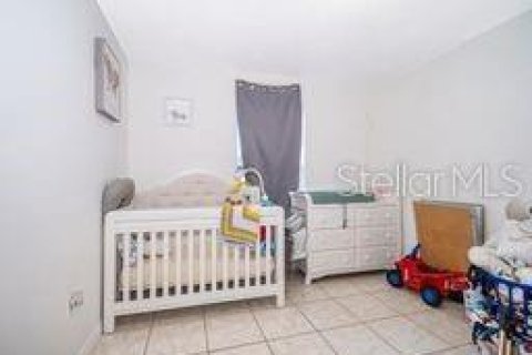 House in Ocala, Florida 3 bedrooms, 141.86 sq.m. № 2217117 - photo 18