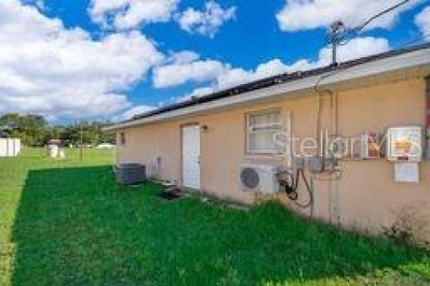 House in Ocala, Florida 3 bedrooms, 141.86 sq.m. № 2217117 - photo 25
