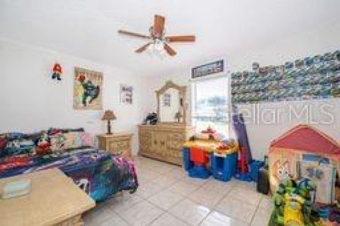 House in Ocala, Florida 3 bedrooms, 141.86 sq.m. № 2217117 - photo 21