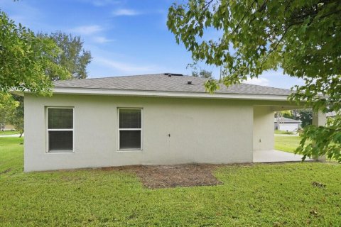 Villa ou maison à louer à Kissimmee, Floride: 4 chambres, 158.58 m2 № 2415596 - photo 16
