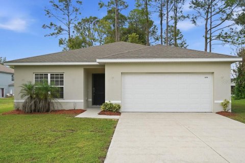 Villa ou maison à Kissimmee, Floride 4 chambres, 158.58 m2 № 2415596