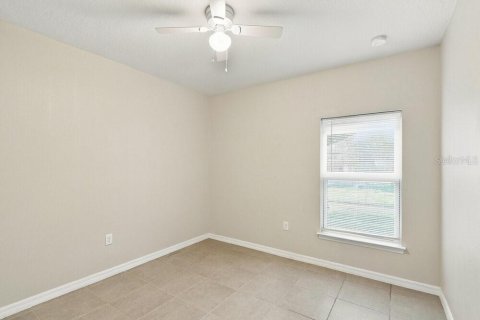 Villa ou maison à louer à Kissimmee, Floride: 4 chambres, 158.58 m2 № 2415596 - photo 11
