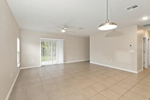 Villa ou maison à louer à Kissimmee, Floride: 4 chambres, 158.58 m2 № 2415596 - photo 5