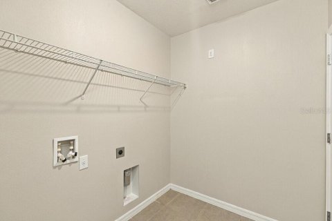 Villa ou maison à louer à Kissimmee, Floride: 4 chambres, 158.58 m2 № 2415596 - photo 15