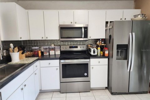 House in Riverview, Florida 3 bedrooms, 120.4 sq.m. № 1786120 - photo 4