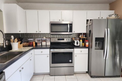House in Riverview, Florida 3 bedrooms, 120.4 sq.m. № 1786120 - photo 5