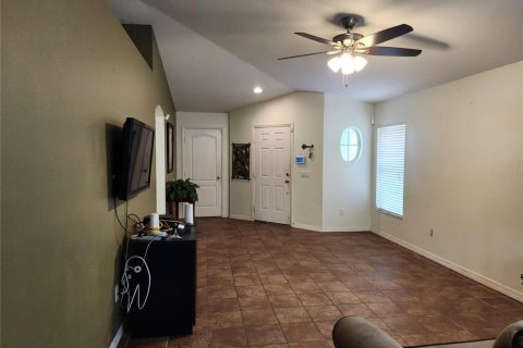 House in Riverview, Florida 3 bedrooms, 120.4 sq.m. № 1786120 - photo 9