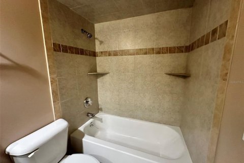 House in Port Charlotte, Florida 3 bedrooms, 111.48 sq.m. № 1691035 - photo 11