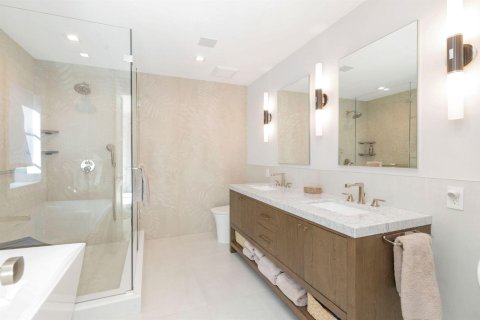 Villa ou maison à louer à West Palm Beach, Floride: 3 chambres, 288.09 m2 № 2388484 - photo 20