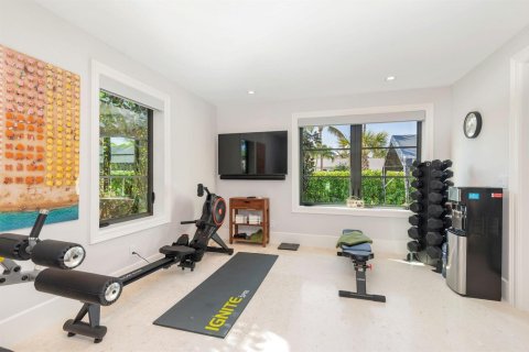 Villa ou maison à louer à West Palm Beach, Floride: 3 chambres, 288.09 m2 № 2388484 - photo 27