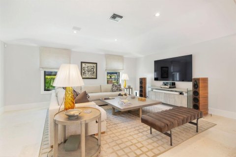 Villa ou maison à louer à West Palm Beach, Floride: 3 chambres, 288.09 m2 № 2388484 - photo 7