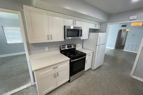 Villa ou maison à louer à Maitland, Floride: 3 chambres, 138.98 m2 № 2114560 - photo 5