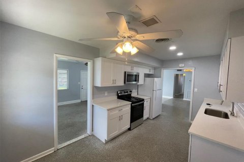 Villa ou maison à louer à Maitland, Floride: 3 chambres, 138.98 m2 № 2114560 - photo 3