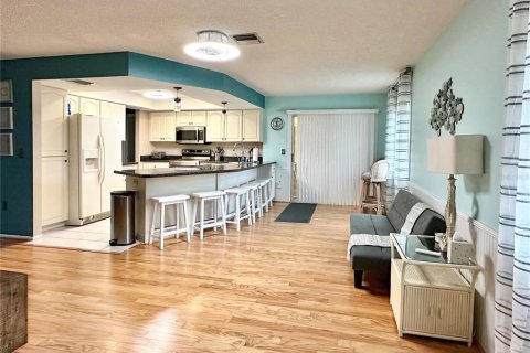 Casa en alquiler en Englewood, Florida, 3 dormitorios, 162.95 m2 № 1909344 - foto 9