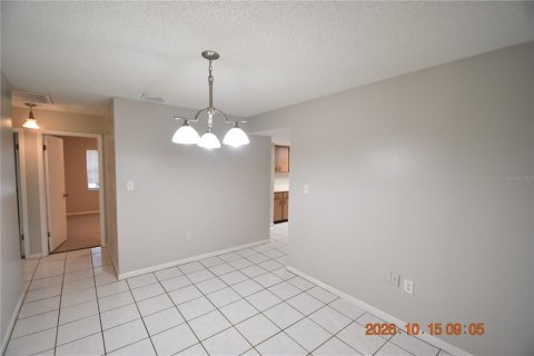Villa ou maison à louer à Tampa, Floride: 2 chambres, 114.46 m2 № 2419971 - photo 7