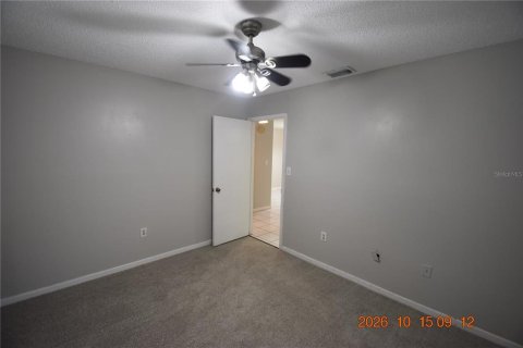 Villa ou maison à louer à Tampa, Floride: 2 chambres, 114.46 m2 № 2419971 - photo 23