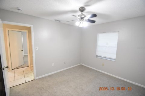 Villa ou maison à louer à Tampa, Floride: 2 chambres, 114.46 m2 № 2419971 - photo 24