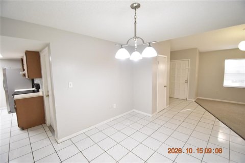 Villa ou maison à louer à Tampa, Floride: 2 chambres, 114.46 m2 № 2419971 - photo 10