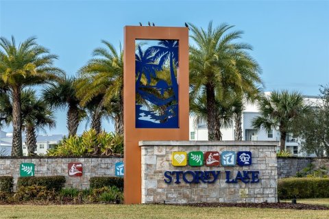 Adosado en venta en Kissimmee, Florida, 4 dormitorios, 177.81 m2 № 1746897 - foto 2