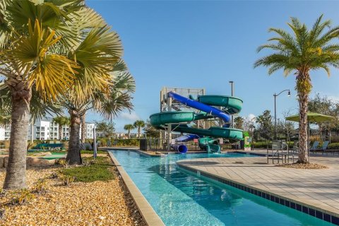 Adosado en venta en Kissimmee, Florida, 4 dormitorios, 177.81 m2 № 1746897 - foto 18