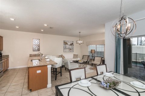 Adosado en venta en Kissimmee, Florida, 4 dormitorios, 177.81 m2 № 1746897 - foto 6