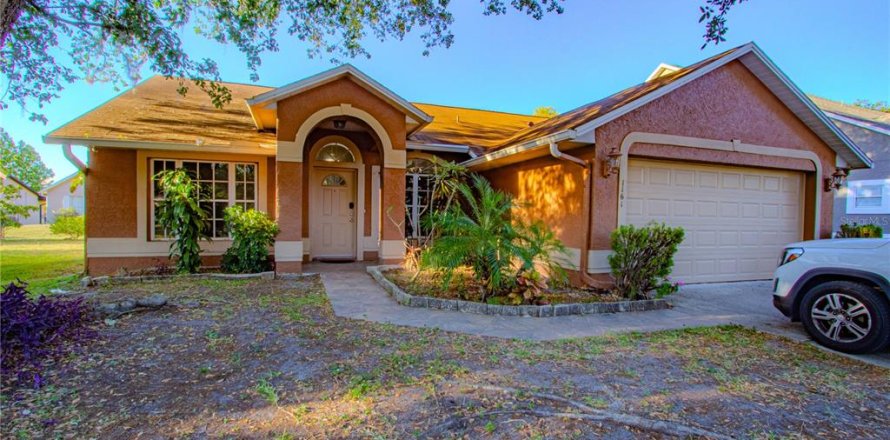 Casa en Orlando, Florida 3 dormitorios, 123.56 m2 № 1643066