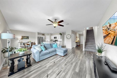 Casa en venta en Fish Hawk, Florida, 4 dormitorios, 194.54 m2 № 1912205 - foto 17