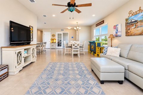 Casa en venta en Port Charlotte, Florida, 2 dormitorios, 138.98 m2 № 2387583 - foto 11