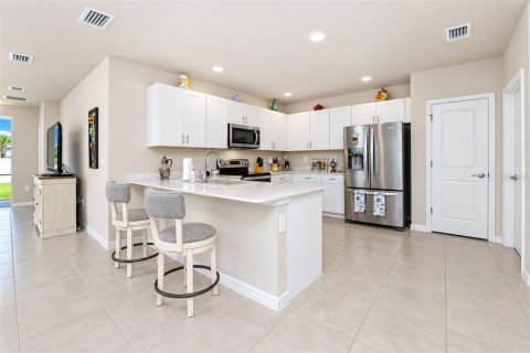 Casa en venta en Port Charlotte, Florida, 2 dormitorios, 138.98 m2 № 2387583 - foto 15