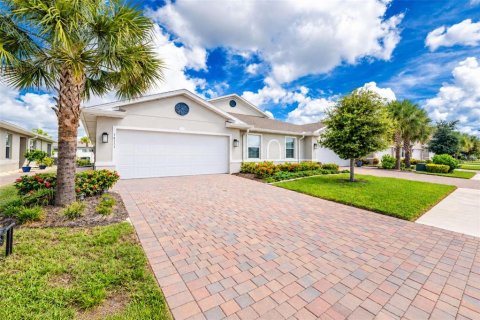Casa en Port Charlotte, Florida 2 dormitorios, 138.98 m2 № 2387583