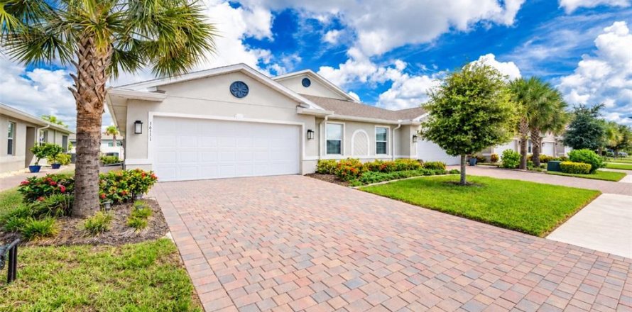 Casa en Port Charlotte, Florida 2 dormitorios, 138.98 m2 № 2387583