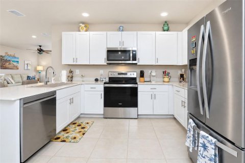 Casa en venta en Port Charlotte, Florida, 2 dormitorios, 138.98 m2 № 2387583 - foto 16