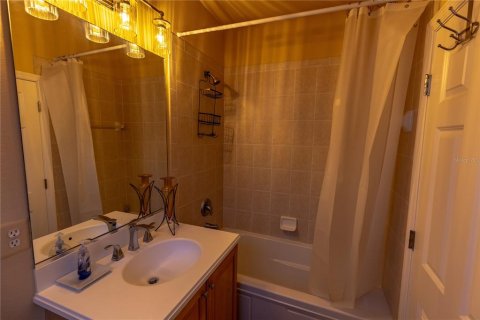 Купить таунхаус в Раскин, Флорида 8 комнат, 116.87м2, № 1562402 - фото 23