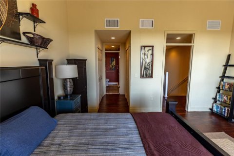 Купить таунхаус в Раскин, Флорида 8 комнат, 116.87м2, № 1562402 - фото 28