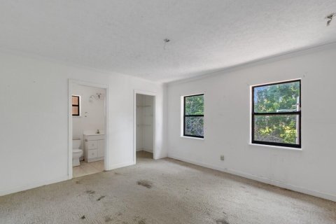 House in St. Lucie, Florida 4 bedrooms, 213.4 sq.m. № 2243207 - photo 18