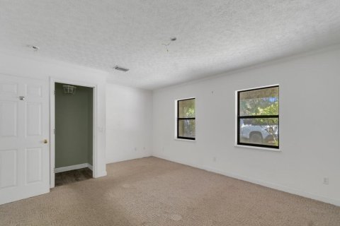 House in St. Lucie, Florida 4 bedrooms, 213.4 sq.m. № 2243207 - photo 21