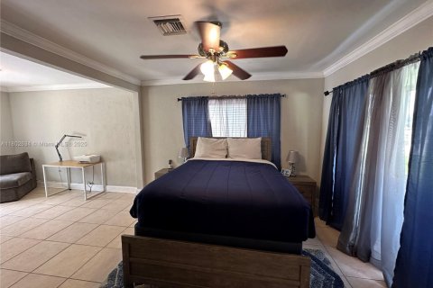 Casa en alquiler en Fort Lauderdale, Florida, 3 dormitorios, 153.01 m2 № 1938428 - foto 8