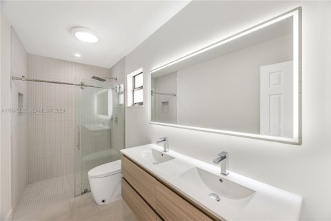 Купить виллу или дом в Хомстед, Флорида 4 спальни, 296.73м2, № 1995212 - фото 13