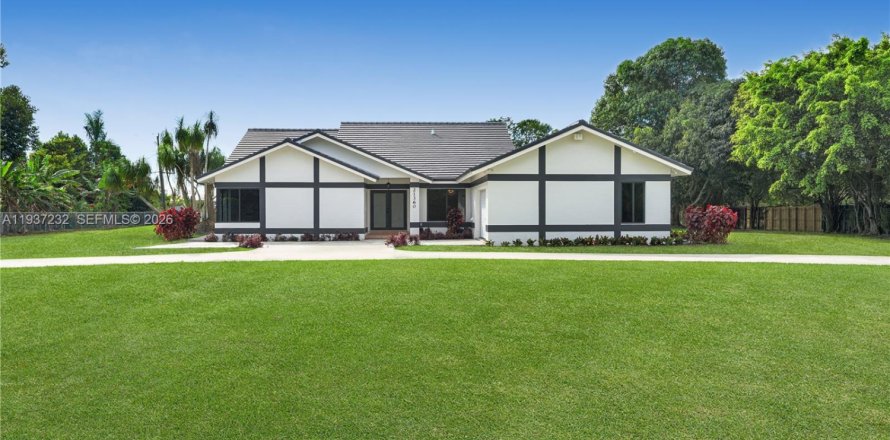 Дом в Хомстед, Флорида 4 спальни, 296.73м2 № 1995212