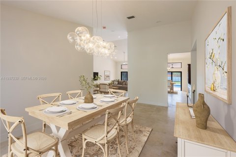 Купить виллу или дом в Хомстед, Флорида 4 спальни, 296.73м2, № 1995212 - фото 16