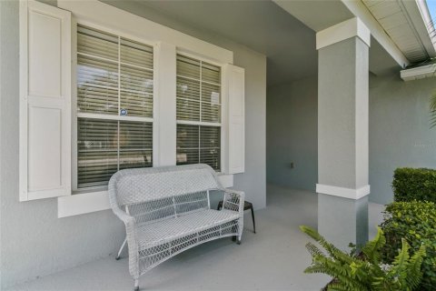 House in Davenport, Florida 5 bedrooms, 299.24 sq.m. № 1880457 - photo 5