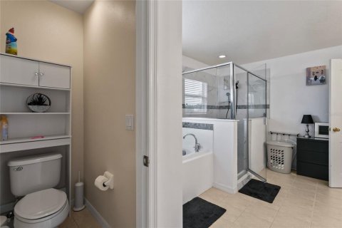 Casa en alquiler en Davenport, Florida, 5 dormitorios, 299.24 m2 № 1880457 - foto 4
